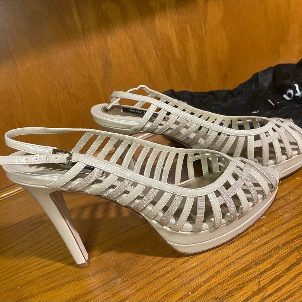 White House Black Market "Gena" Bone and Beige Strappy Platform Stilettos 7